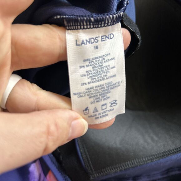 Lands End Swimsuit 12 Large One Piece Floral Built In Bra Lined Navy Blue Purple - Picture 9 of 15